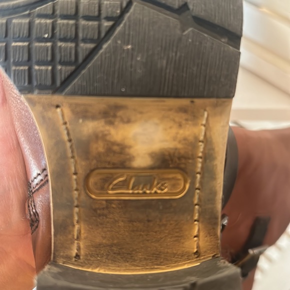 Clarks Brown Zipper Boots with Dark Brown Straps - Picture 6 of 7